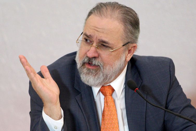 Aras diz que Lava Jato deixa legado maldito