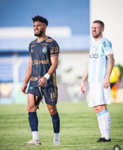 Lorran, atacante Nova Mutum