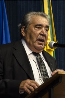 Advogado Zoroastro