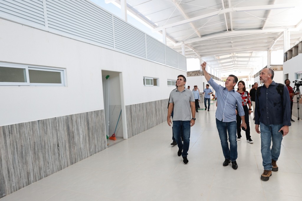 Governador, revolução, educação
