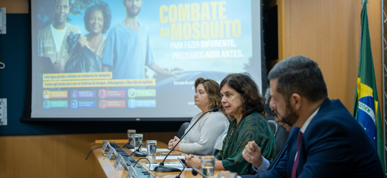 MT fica de fora da lista de estados que receberão vacina contra dengue