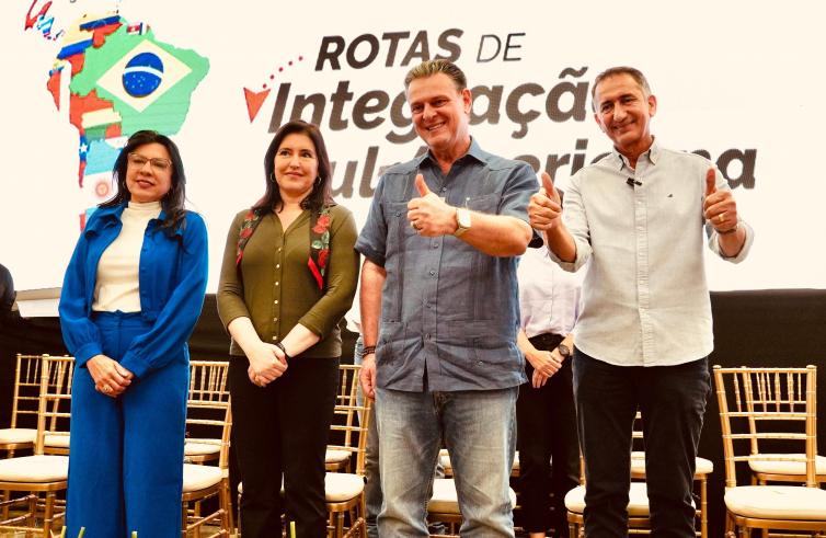 Prefeita Eliene e os ministros Simone Tebet, Carlos Fávaro e Waldez Góes