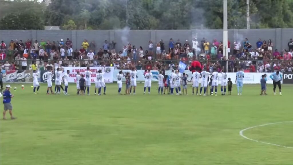 Peladão - estádio Dito Souza